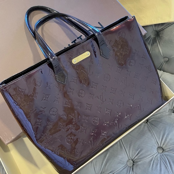 Luis Vuitton Wilshire Handbag Monogram Vernis MM Red - Picture 4 of 10